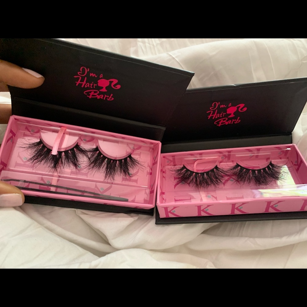 🎉FLASH SALE🎉 2 Pairs of Mink Lashes and tweezers, by Kendra’s boutique